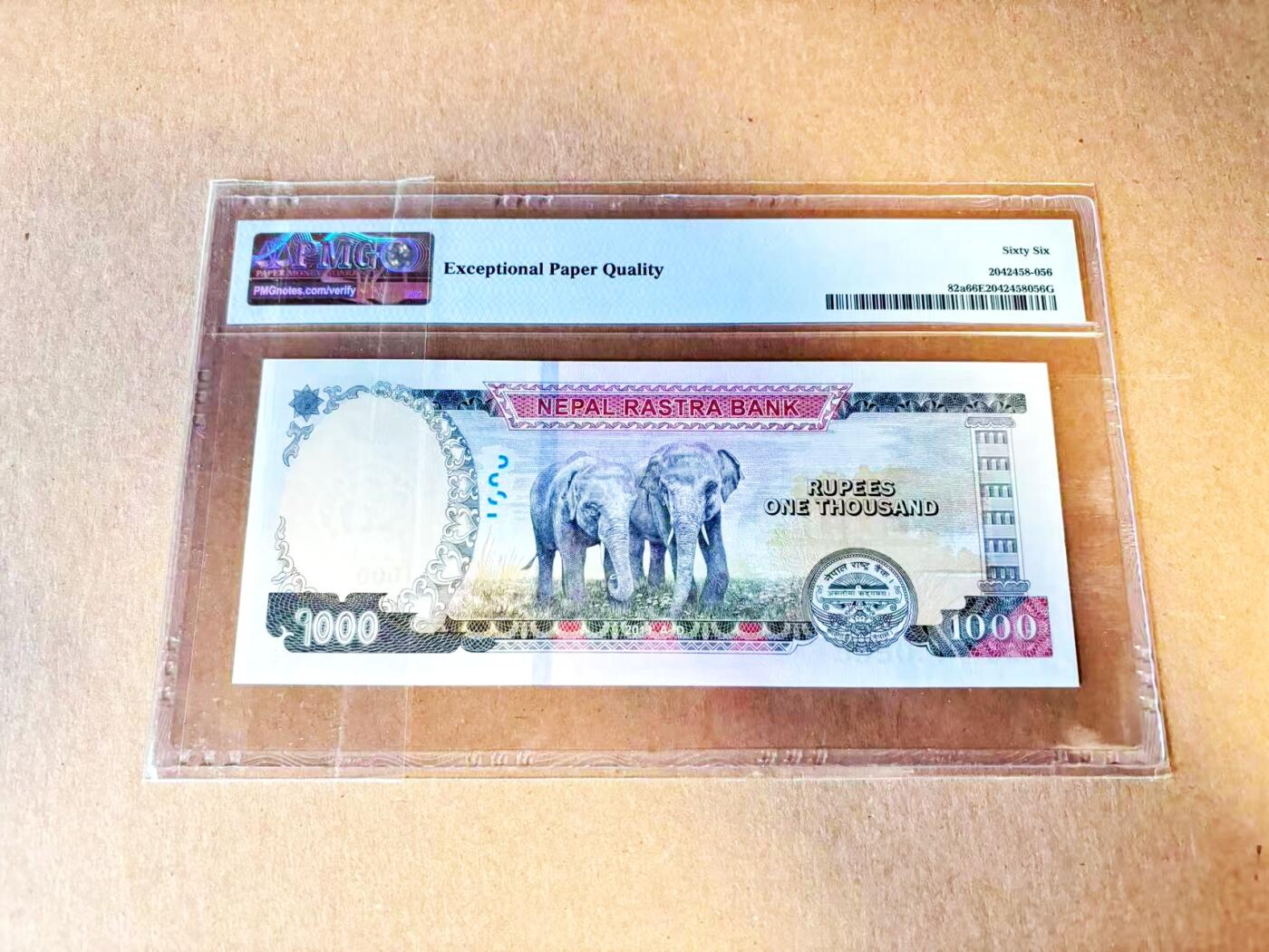 【Blue Auction】世界纸币精拍第796期——18级TOP拍卖/信誉/品质/专业/高效💫 【999豹子号无47】尼泊尔 2019年1000卢比 PMG66EPQ 