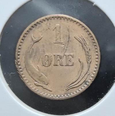 外国优质老铜币银币苏联纪念章，每周六晚九点倒数截拍，满百包邮可寄存，持续收拍 - 丹麦1899年海豚1欧尔铜币，属克里斯蒂安九世时期。正面为君主花押与王冠，背面以海豚、麦穗环绕面值，是丹麦近代小额流通辅币，见证斯堪的纳维亚货币体系与农业海洋文化。