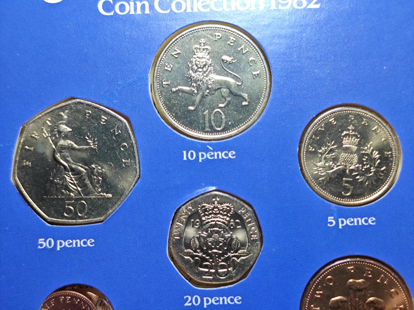 KK钱币收藏小铺   套币专场 2月预留时间 周末发货  1982英国大小面值一套