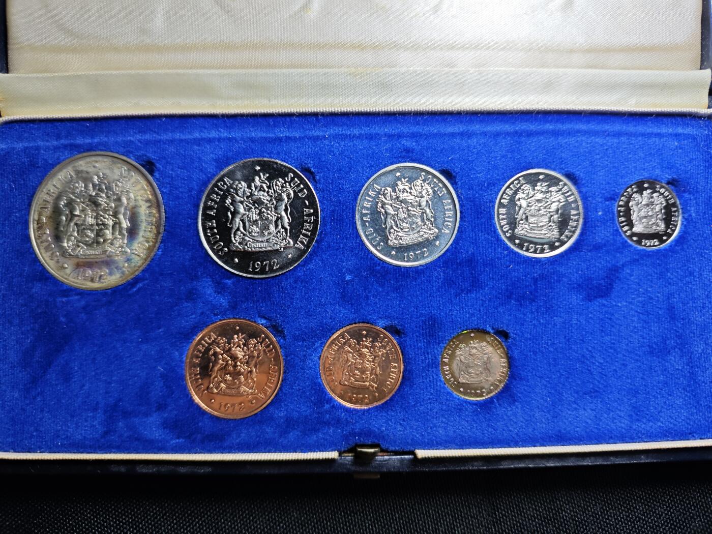 KK钱币收藏小铺   套币专场 2月预留时间 周末发货  1972南非大小面值清年精制套币 含1兰特银币