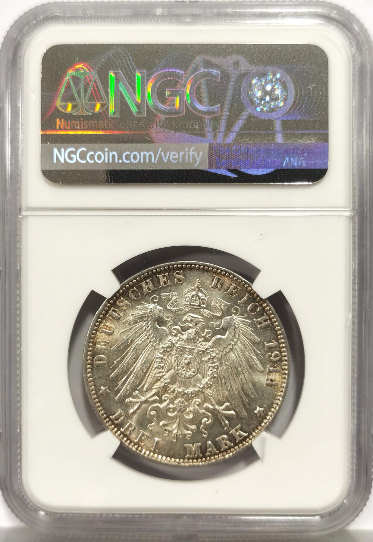 博洋堂世界钱币拍卖第165期（全场包邮） NGC UNC 德国汉堡自由市1914年流通3马克银币，反面环彩，有点误评了。