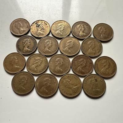 🌹外币初藏🌹🐯2026年第31场   每周二四六晚8️⃣点 接代拍 - 香港女王版五毫 18枚