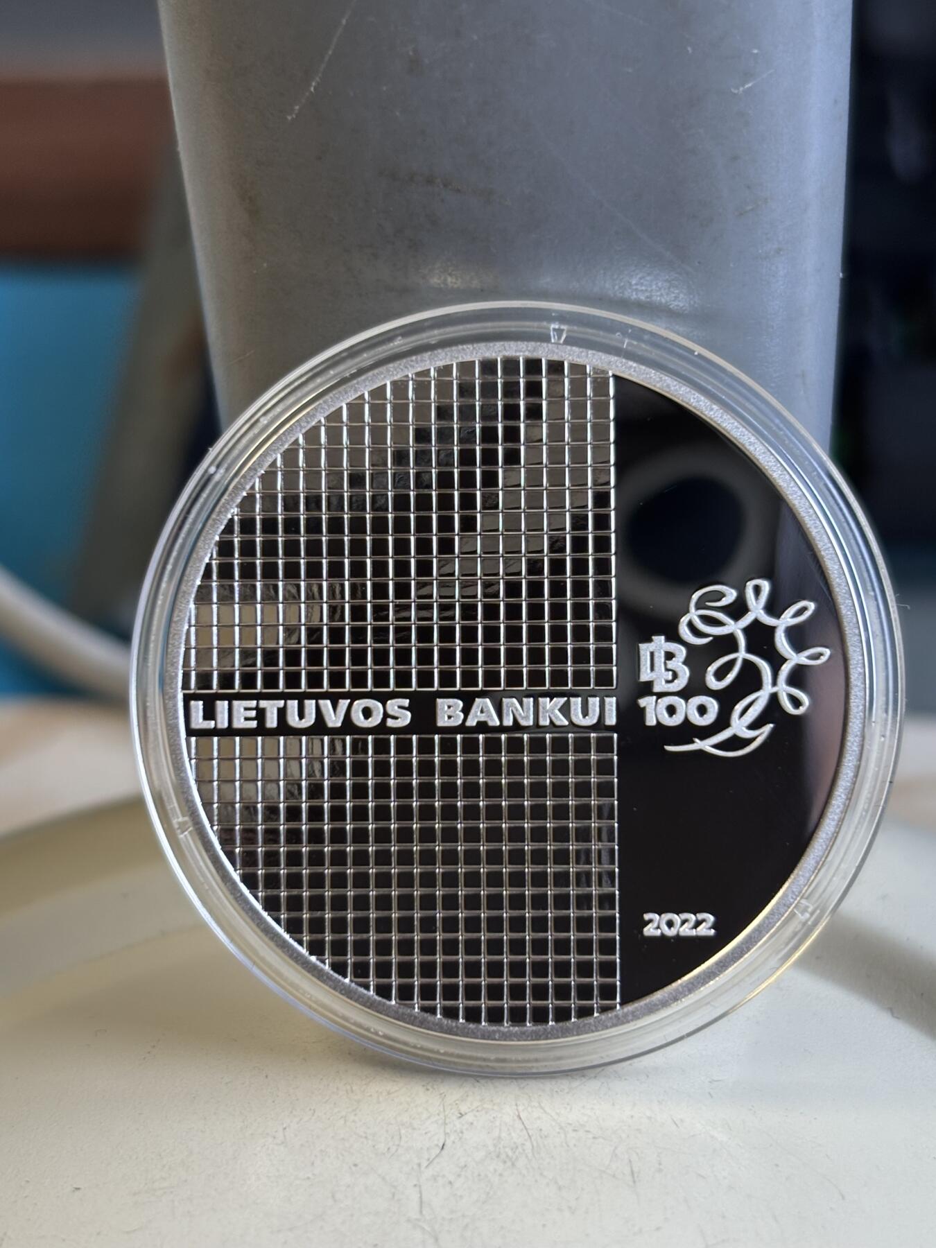 第194期拍卖 立陶宛2022年立陶宛银行成立20欧精制纪念银币，925银，28.28克，发行2750枚