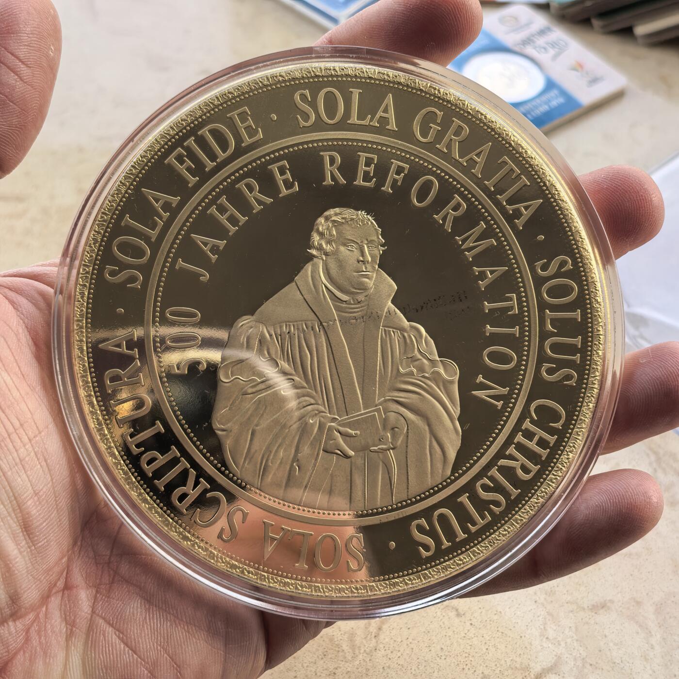 道一币馆币章第一百七十场 原包装带证书 德国2017年宗教改革运动500周年超大24K镀金纪念章