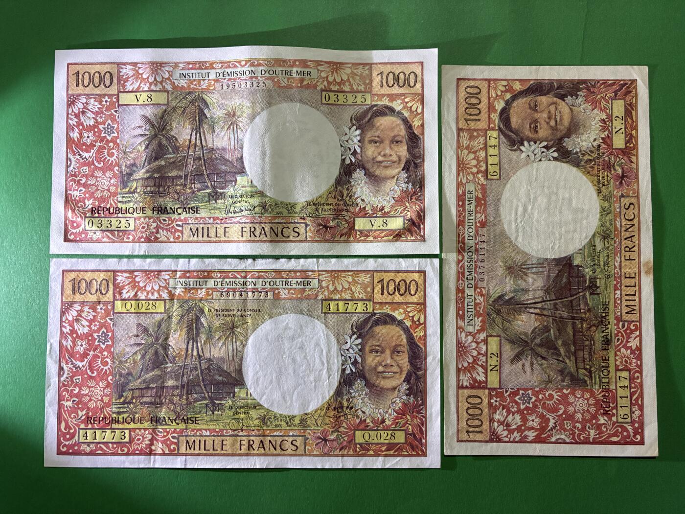 咖啡豆•收藏 2026年Mar_24th世界各国纸币拍卖 5枚 法国/法属地区 100&1000法郎 美品F-AU 外国纸币