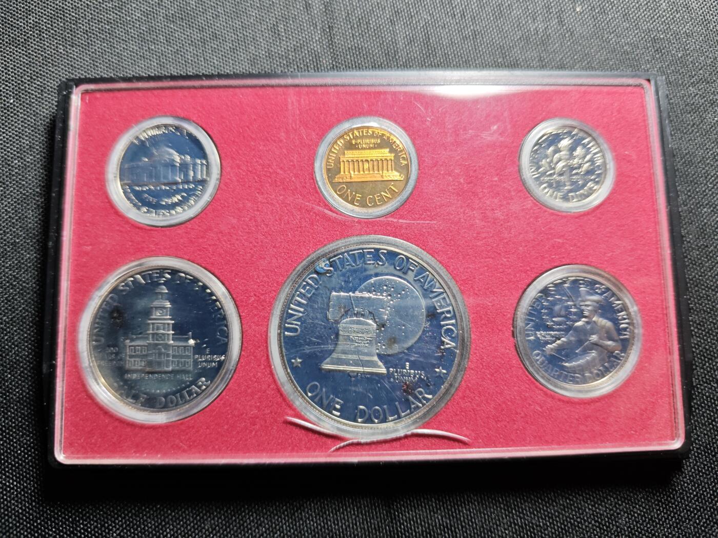 KK钱币收藏小铺   套币专场 2月预留时间 周末发货  1976美国建国200周年大小面值精制套币 含艾克大一元精制