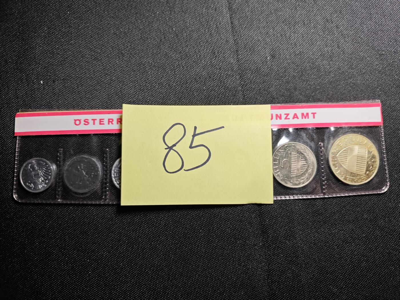 KK钱币收藏小铺   套币专场 2月预留时间 周末发货  1972奥地利大小面值清年精制套币