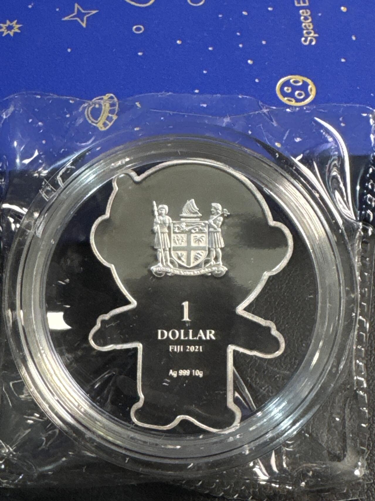 ❤️【币观天下】❤️ 第345期钱币拍卖场- 2026.3.20周五晚上6点半场 长期征集拍品  斐济2021年太空探索宇航员形状10克彩色纯银银币