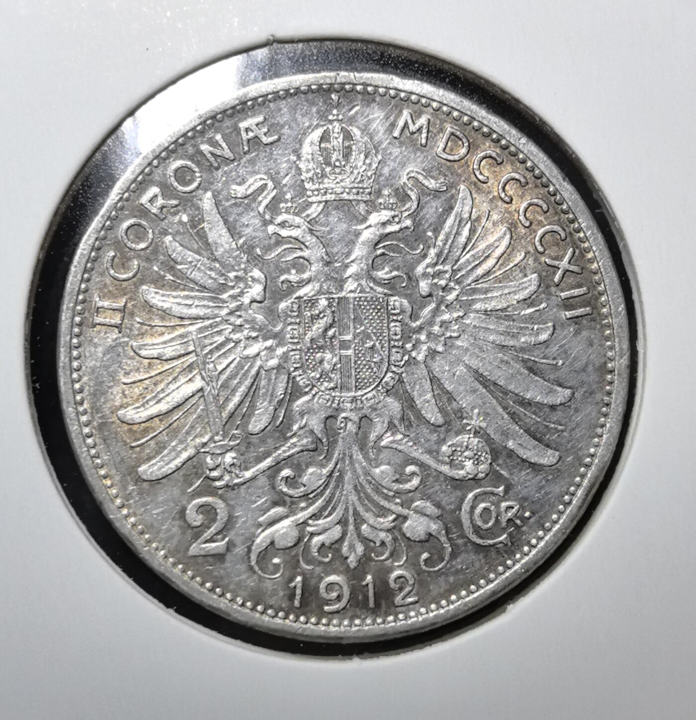 外国优质老铜币银币苏联纪念章，每周六晚九点倒数截拍，满百包邮可寄存，持续收拍 奥匈帝国1912年2克朗银币，由弗朗茨・约瑟夫一世时期铸造。正面为皇帝头像，背面是双头鹰国徽，见证帝国末期历史，属流通收藏币。