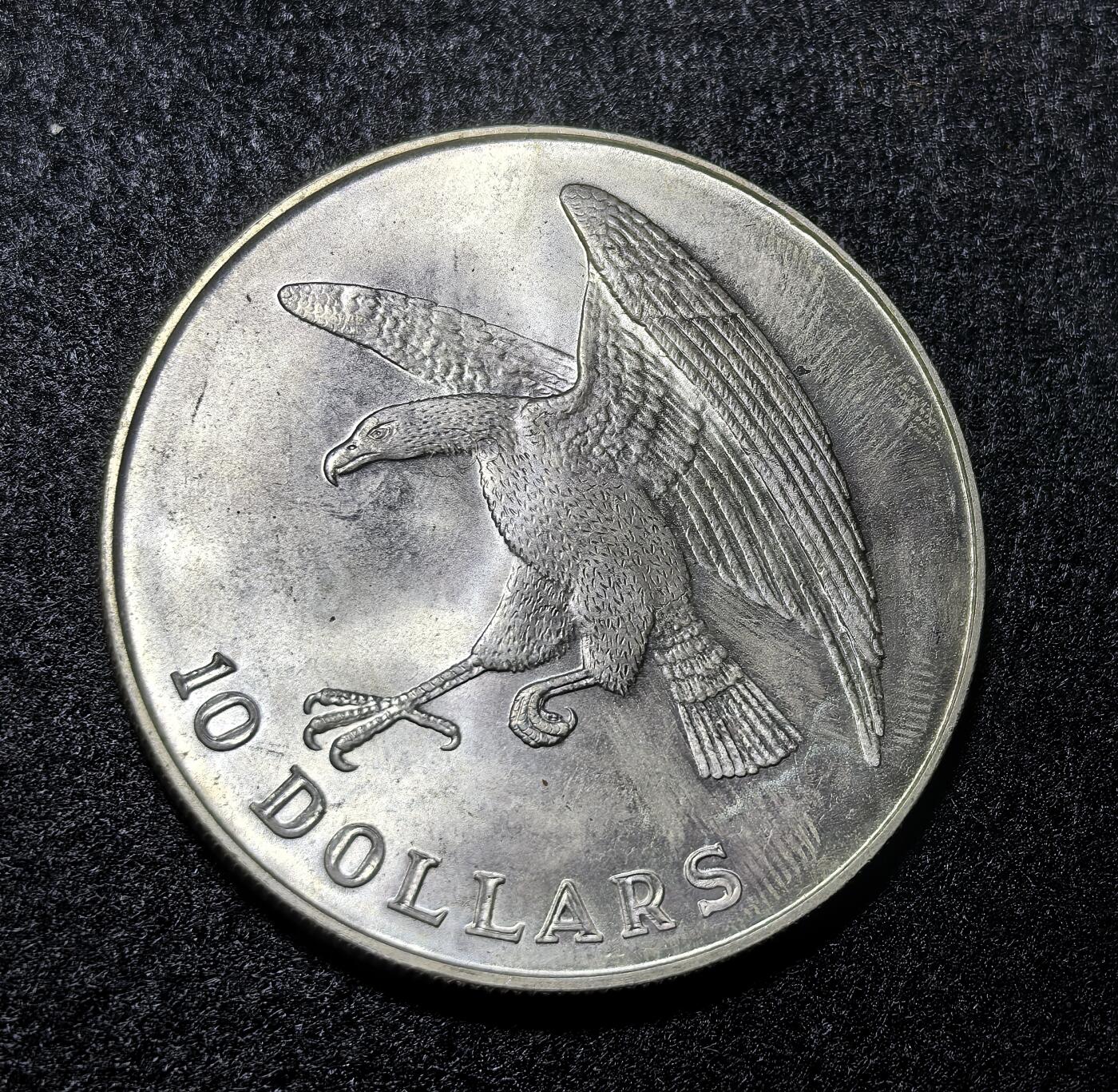 外国优质老铜币银币苏联纪念章，每周六晚九点倒数截拍，满百包邮可寄存，持续收拍