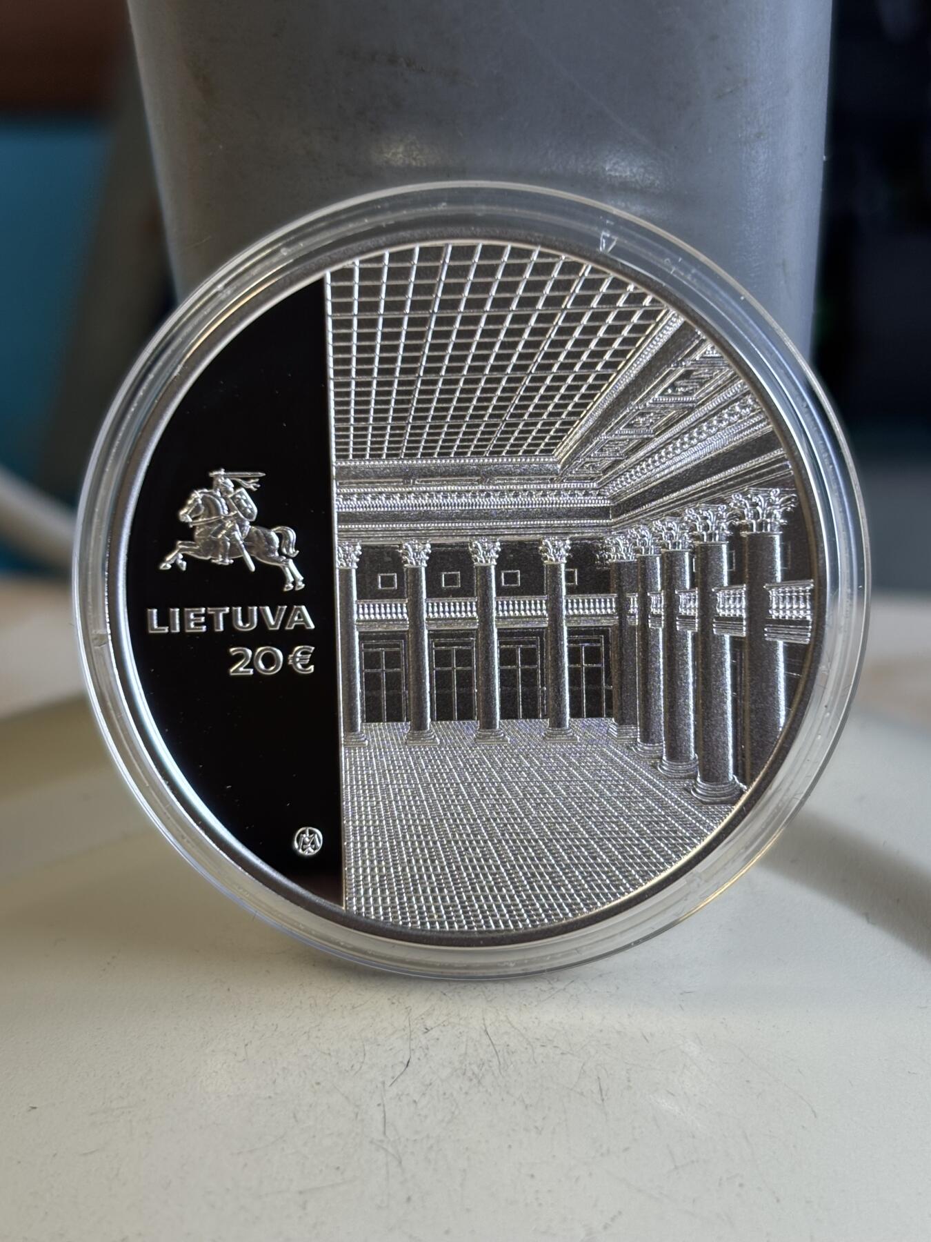 第194期拍卖 立陶宛2022年立陶宛银行成立20欧精制纪念银币，925银，28.28克，发行2750枚