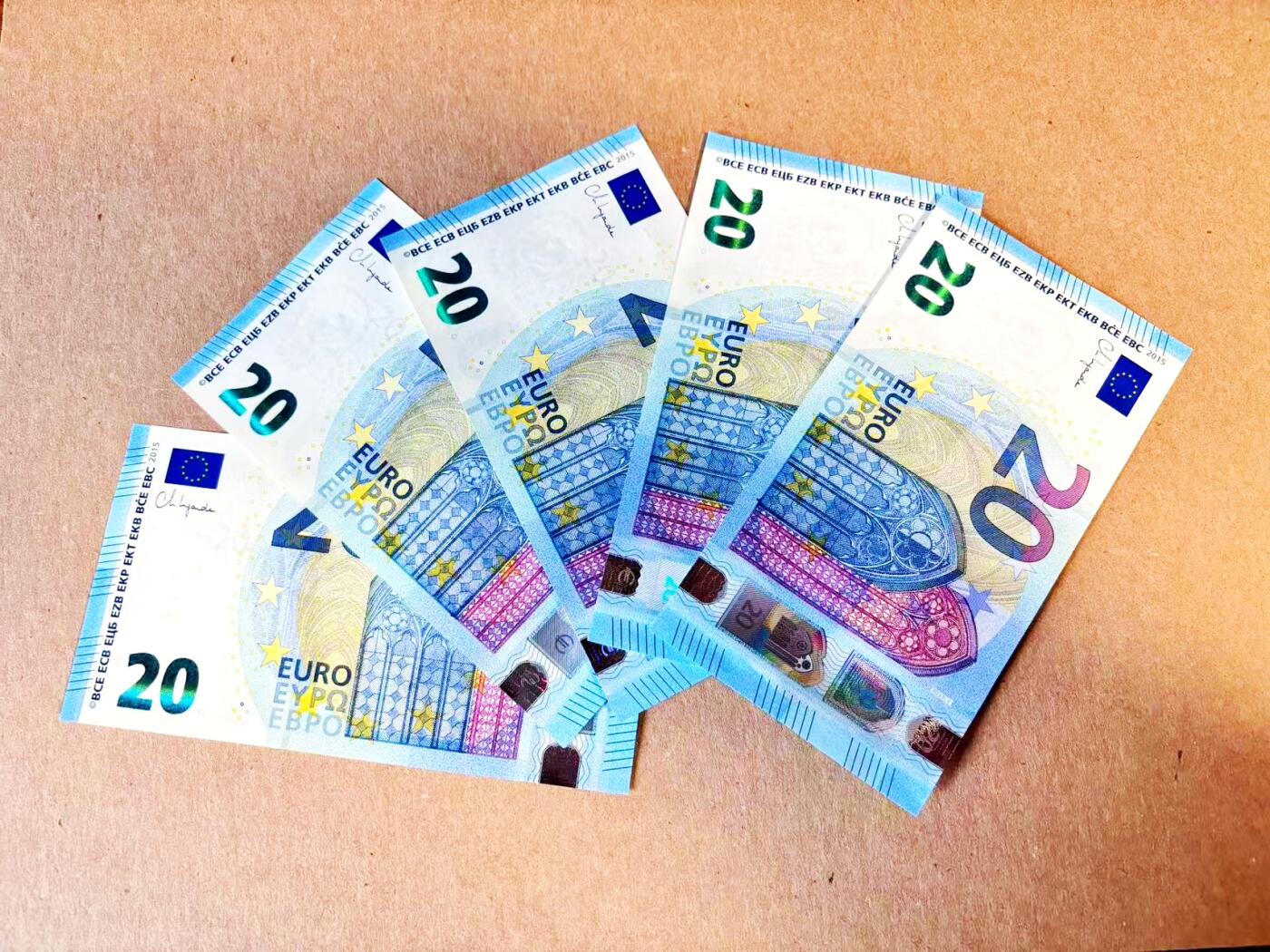 【Blue Auction】世界纸币精拍第796期——18级TOP拍卖/信誉/品质/专业/高效💫 【一组5张含无47】欧盟 2015年20欧元 全新UNC