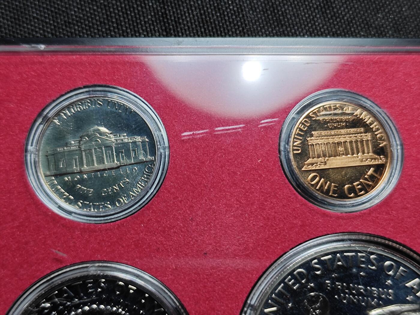 KK钱币收藏小铺   套币专场 2月预留时间 周末发货  1973美国大小面值清年一套 含艾克大一元精制