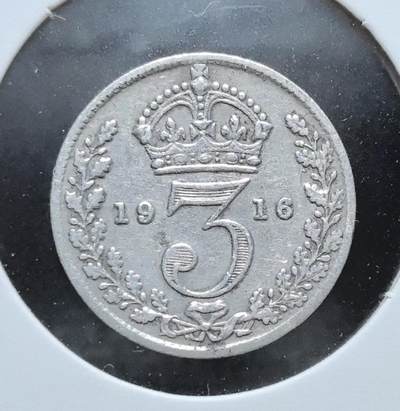外国优质老铜币银币苏联纪念章，每周六晚九点倒数截拍，满百包邮可寄存，持续收拍 - 英国乔治五世1916年3便士银币，面值微小却工艺精致。正面为国王头像，背面是王冠与面值，属英联邦传统辅币