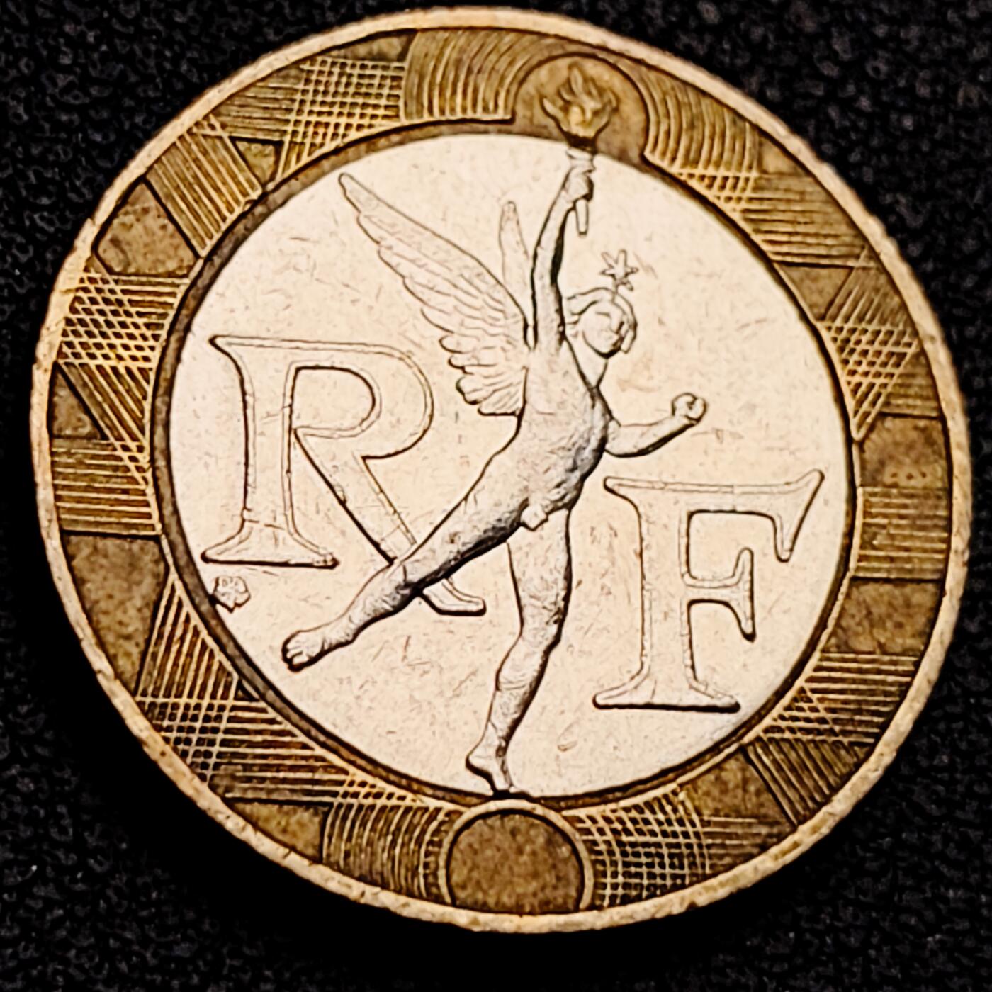 泉币菌-第213场-拍品多 请提前出价（工作最近较忙 发货不及时，望理解） 。