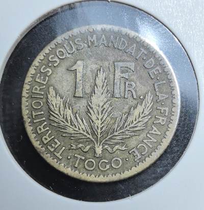 外国优质老铜币银币苏联纪念章，每周六晚九点倒数截拍，满百包邮可寄存，持续收拍 - 法属多哥 1924年1 法郎硬币，属法国委任统治时期殖民货币，正面为法兰西女神玛丽安娜，背面饰多哥特色植物，见证殖民历史与文化交融，是非洲殖民钱币收藏的小众精品。