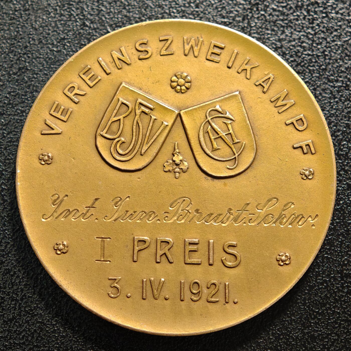 【德藏】世界币章拍卖第168期（拍品征集中~欢迎藏友联系） 1921年 德国魏玛时期俱乐部对抗赛一等奖镀金奖章纪念铜章 直径约：41mm；重约：30.7g