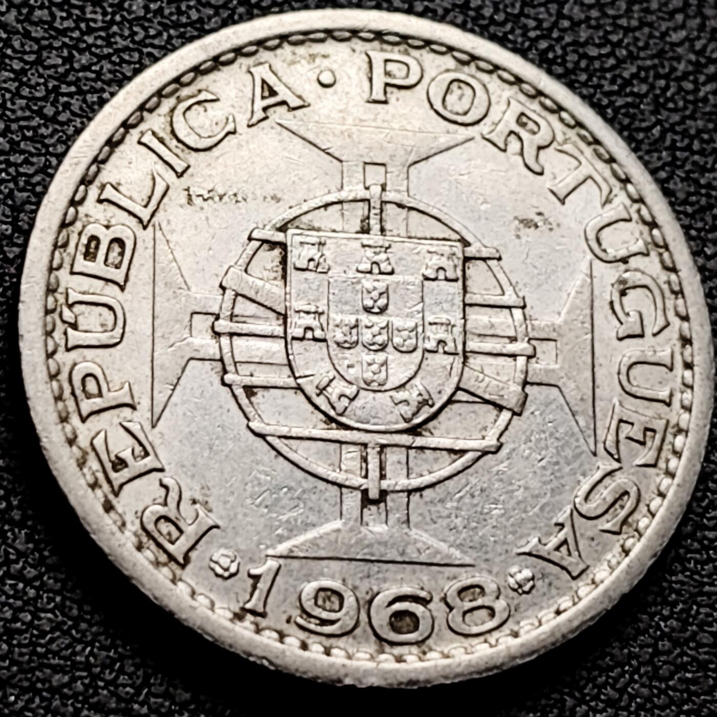 泉币菌-第213场-拍品多 请提前出价（工作最近较忙 发货不及时，望理解） 。