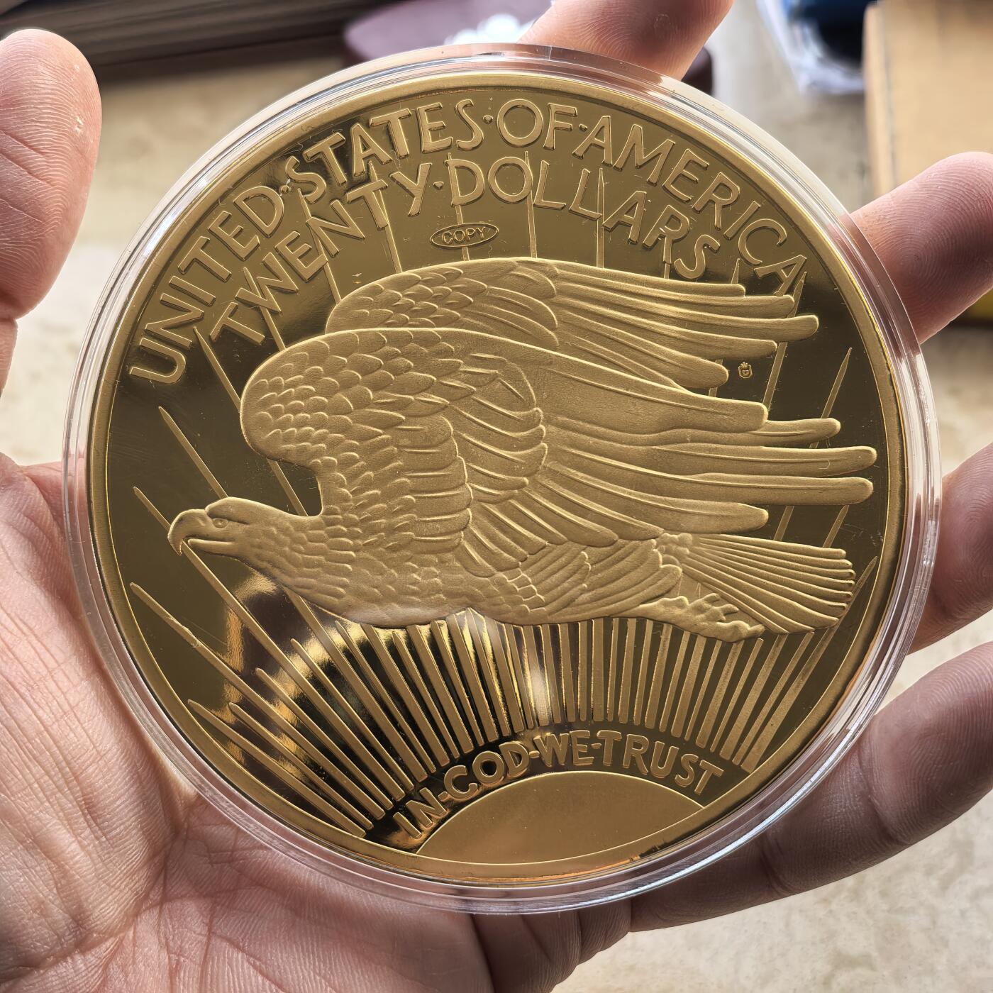 道一币馆币章第一百七十场 原包装带证书 德国2014年美国1933年20元金币复刻超大24K镀金纪念章