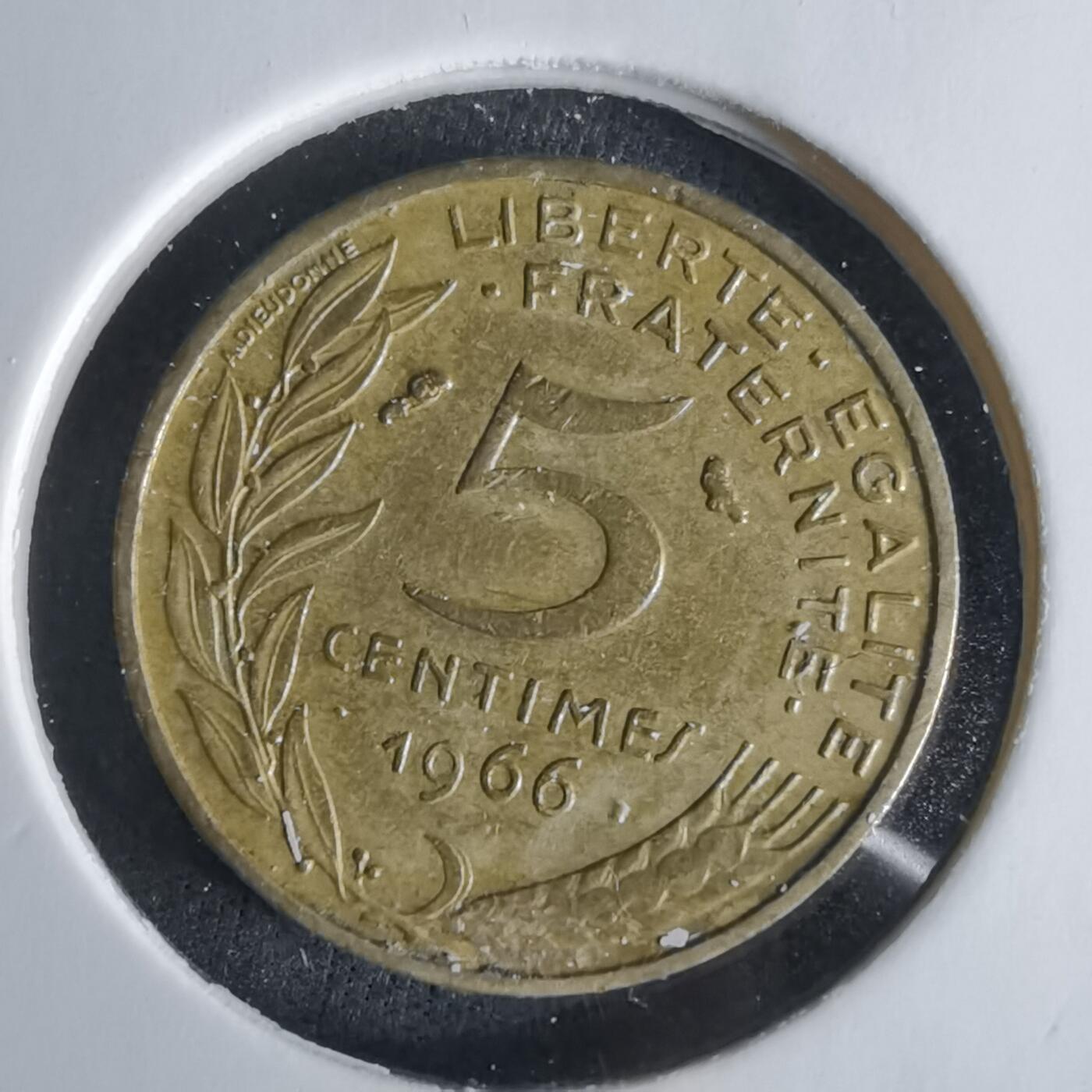 沼泽如烟--第1028场 法国1966年五分