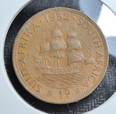 外国优质老铜币银币苏联纪念章，每周六晚九点倒数截拍，满百包邮可寄存，持续收拍 - 南非1952年乔治六世末年1便士铜币，属乔治六世时期英联邦货币，正面国王肖像与背面荷兰东印度公司帆船纹饰并存，见证南非殖民与种族隔离初期历史，是非洲英联邦钱币收藏的特色入门品。
