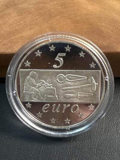 ❤️【币观天下】❤️ 第345期钱币拍卖场- 2026.3.20周五晚上6点半场 长期征集拍品  - 意大利 2003年 Work in Europe 5欧元精制纪念银币(18克925银)