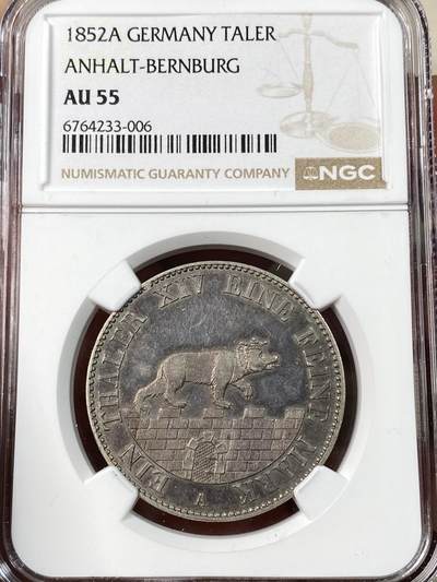 万国钱币拍卖第063期 - NGC AU55 1852年德国安哈尔特-贝恩堡小熊爬墙流通矿业泰勒 经典名誉品小熊爬墙泰勒 1852年份好品难度大 原味深五彩包浆状态舒适