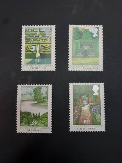 博彦收藏    3月25日 8点 外国邮票专场 - 英国邮票一套 全新