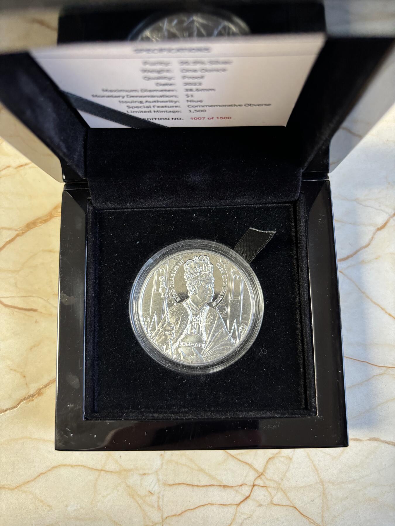 第194期拍卖 纽埃2023年查尔斯三世加冕礼1盎司精制纪念银币，999银，发行1500枚