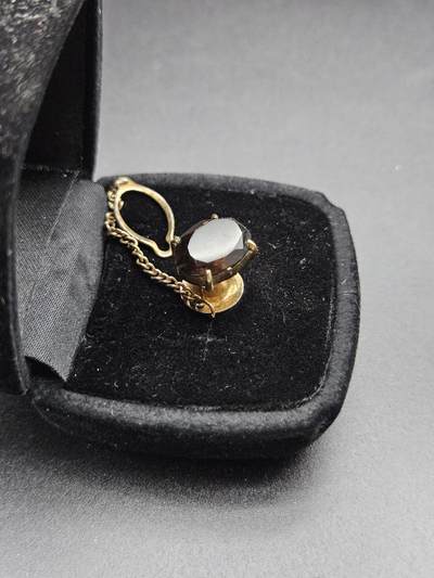 0元起拍勋章 第340期 咸鱼国勋章拍卖专场 3月22日（周日）下午6：00开始 - 日本中古宝石领扣章 银制低拖带盒