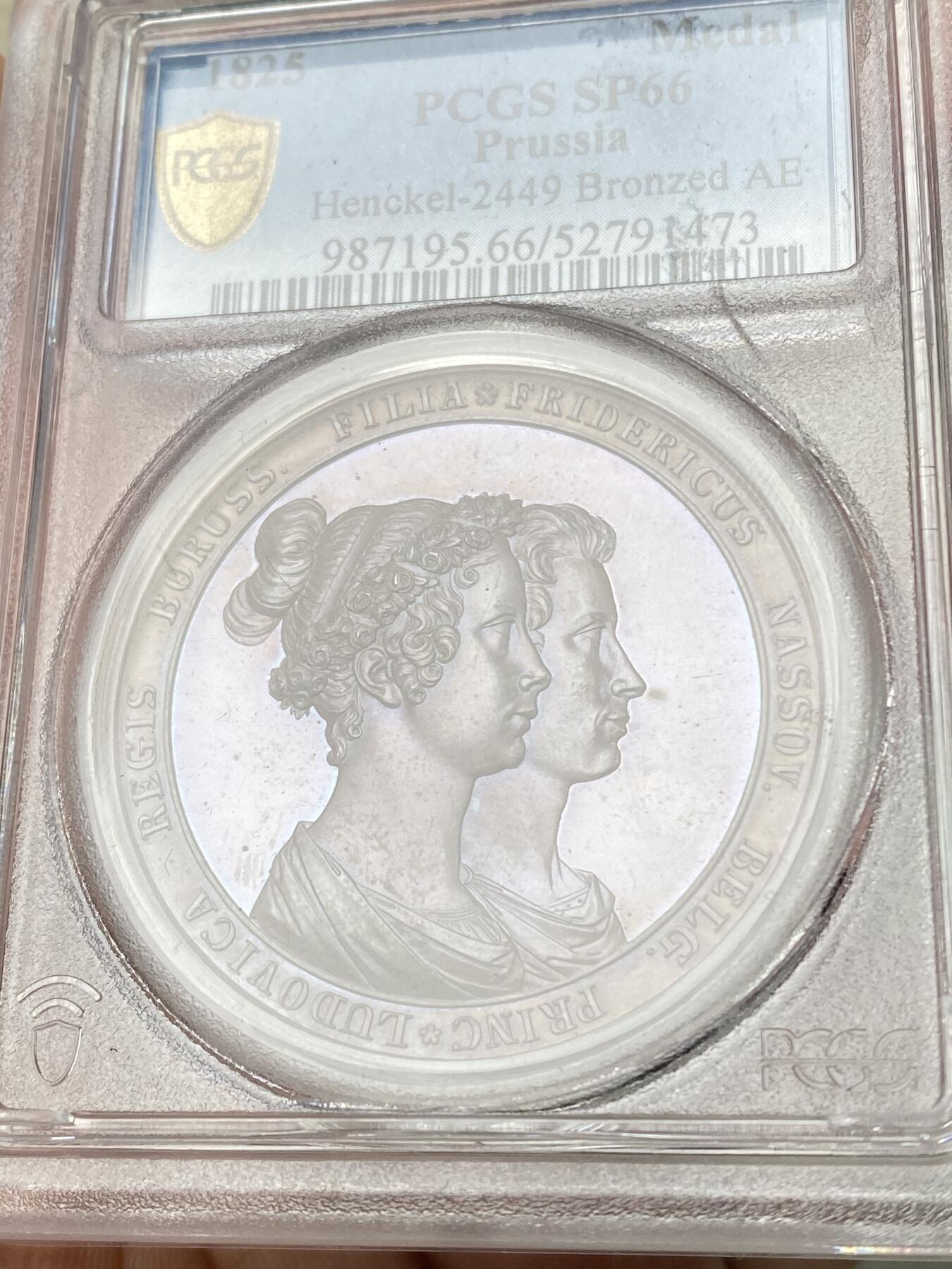万国钱币拍卖第063期 PCGS SP66 1825年德国普鲁士威廉三世时期路易斯·奥古斯塔公主与荷兰费里德里希王子大婚纪念大铜章 G·LOOS·D大师作品 超美红铜光顶级GEM典藏品质（盒子有裂）
