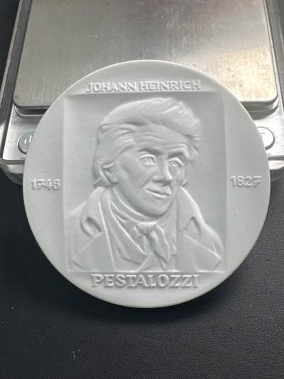 ❤️【币观天下】❤️ 第345期钱币拍卖场- 2026.3.20周五晚上6点半场 长期征集拍品  - 德国梅森瓷业克拉拉蔡特金德国共产党创始人80.9mm