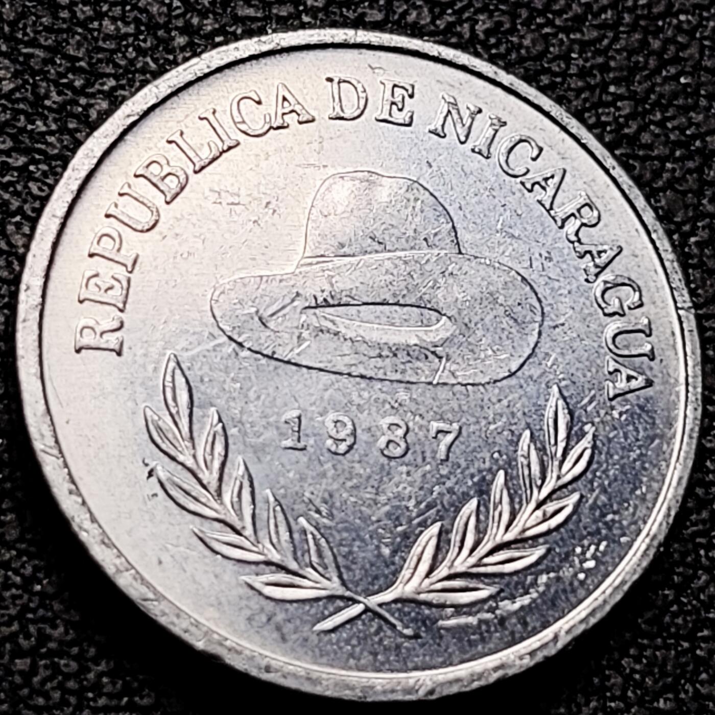 泉币菌-第213场-拍品多 请提前出价（工作最近较忙 发货不及时，望理解） 。