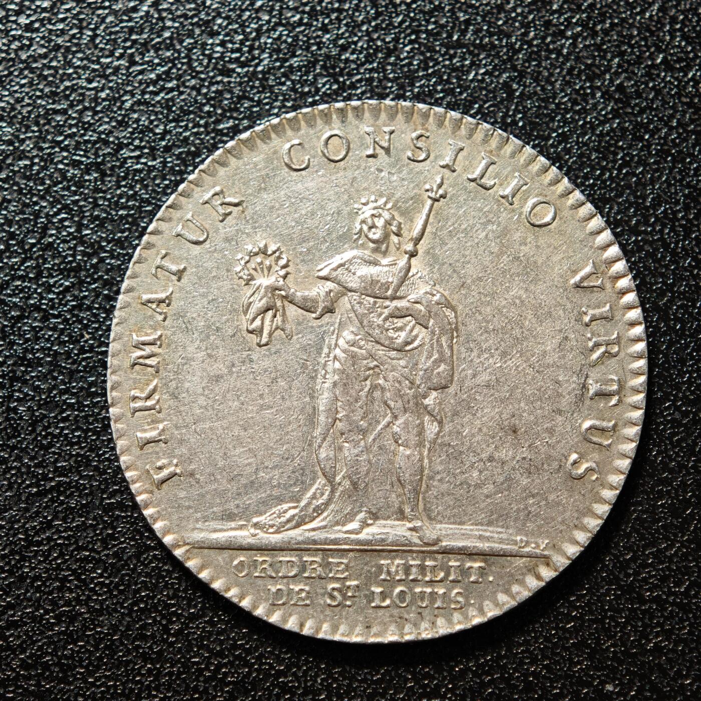 【德藏】世界币章拍卖第168期（拍品征集中~欢迎藏友联系） 18世纪 法国路易十五时期圣路易骑士团银质代用币银章 直径约：29mm；重约：9.6g