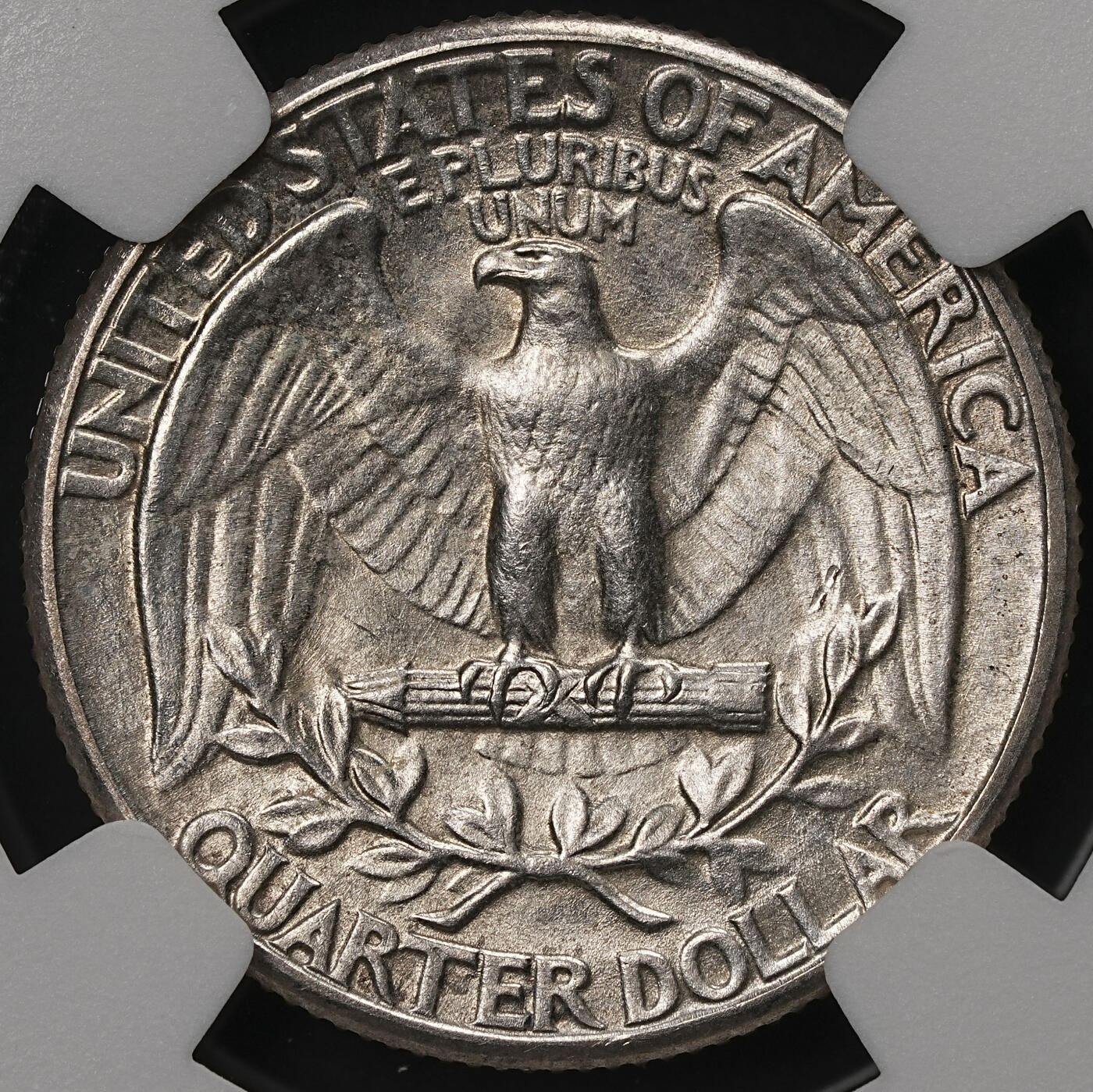 修遠堂世界钱币第108期 NGC MS64 1935年美国25美分银币