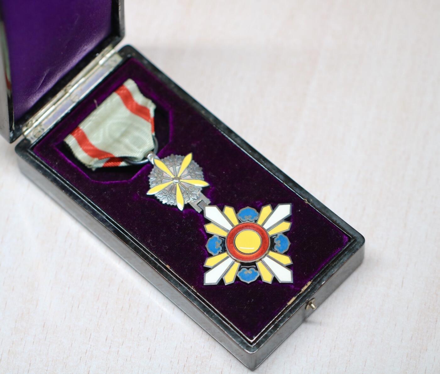 大猫徽章拍卖 第290期 勿忘国耻 勋六位景云章