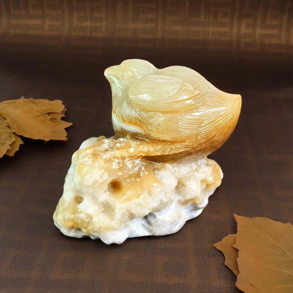 碧月说宝.君子怀瑾·当代和田玉清风专场(四) 糖玉英明神武摆件