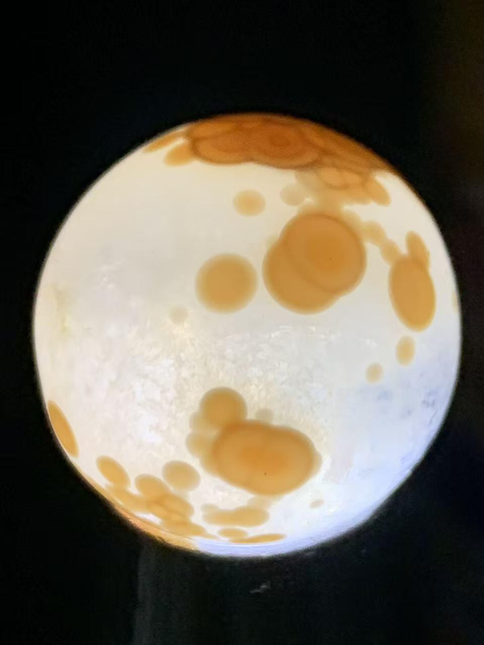 精美高玉化冰飘糖心料气泡纹战国红玛瑙随形圆珠一个！