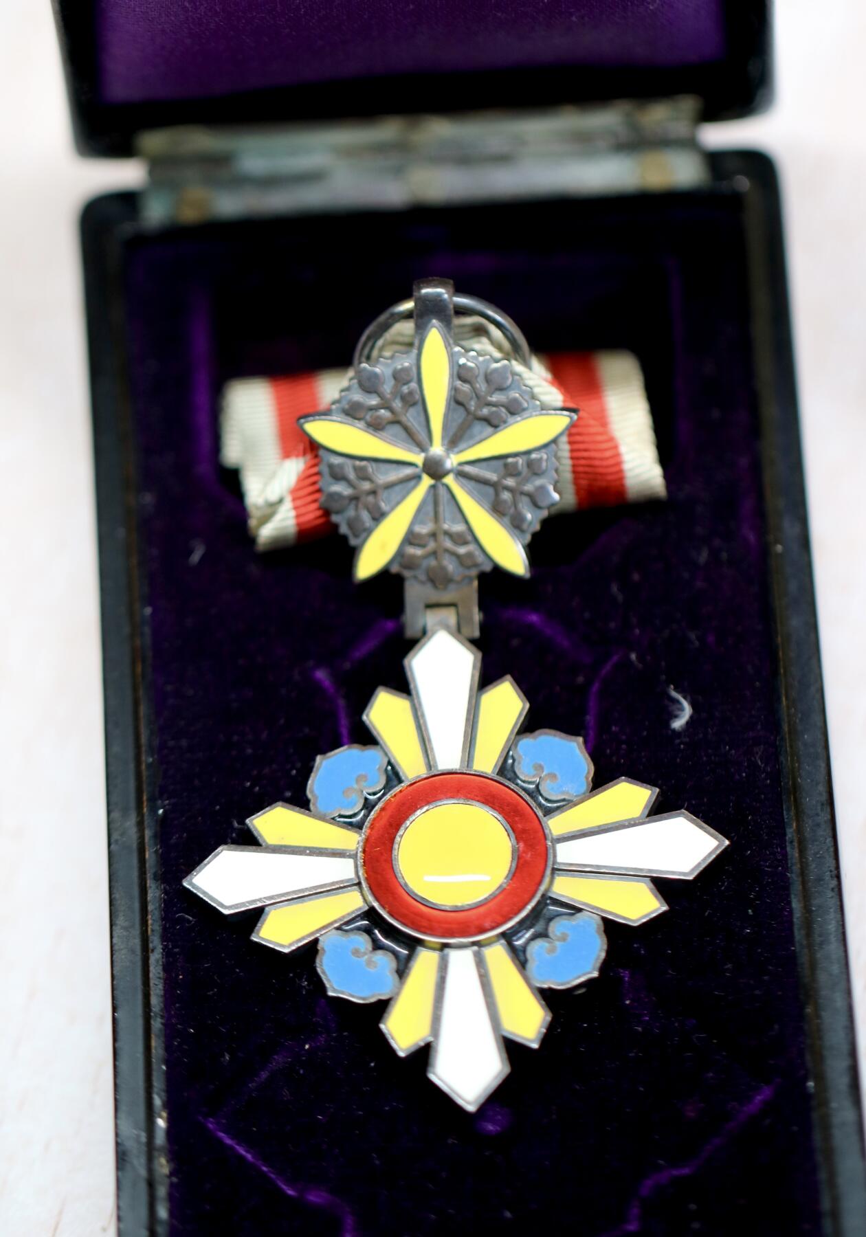 大猫徽章拍卖 第290期 勿忘国耻 勋五位景云章