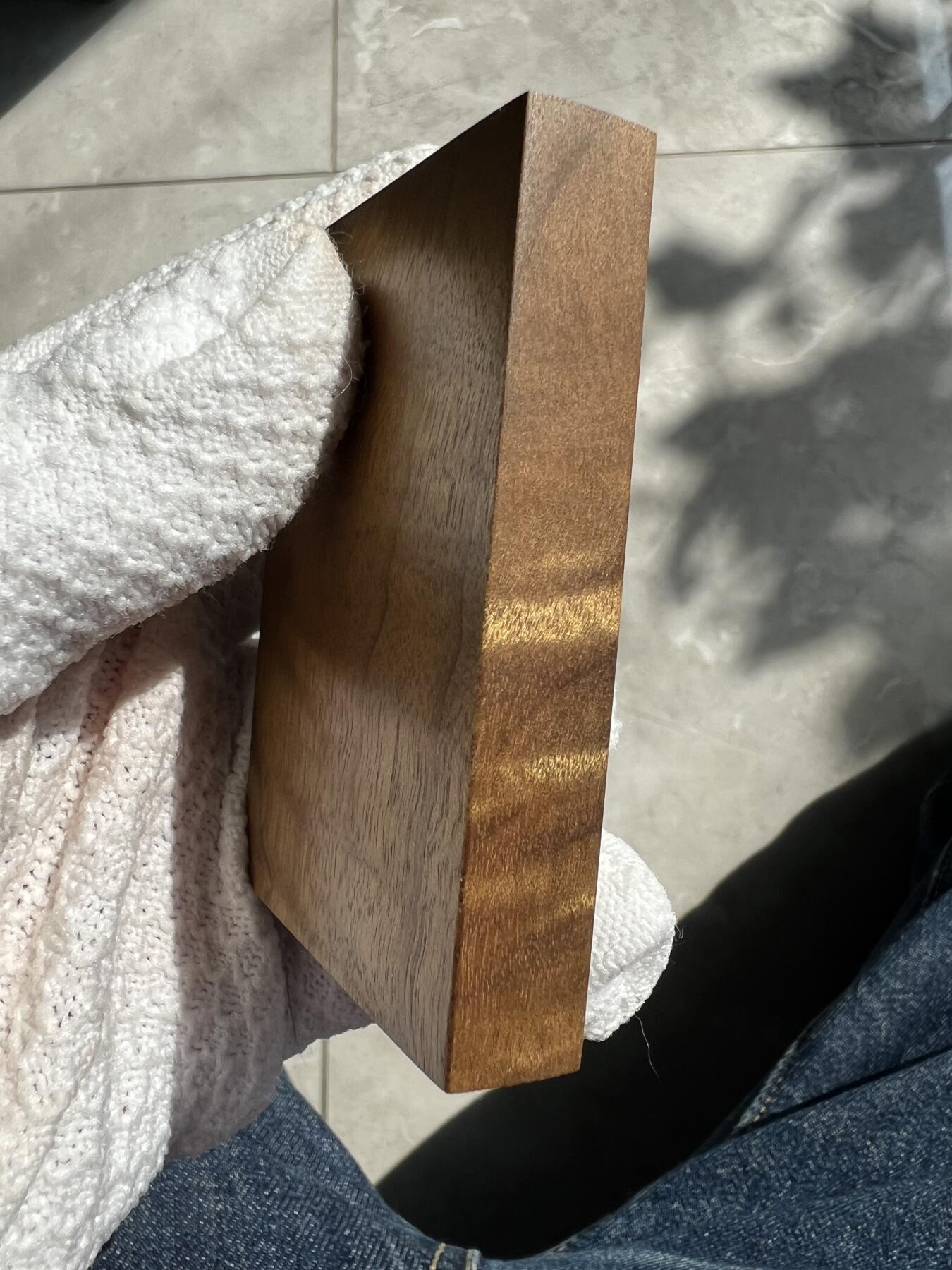 零元拍：NO51金丝楠平安无事牌，3D立体波纹。满水波香喷喷的小金砖，金光闪闪，74.5/49/13MM