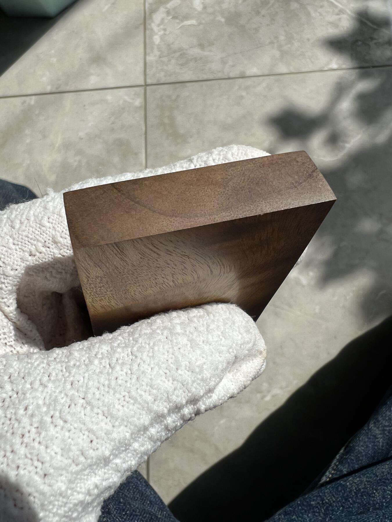 零元拍：NO51金丝楠平安无事牌，3D立体波纹。满水波香喷喷的小金砖，金光闪闪，74.5/49/13MM