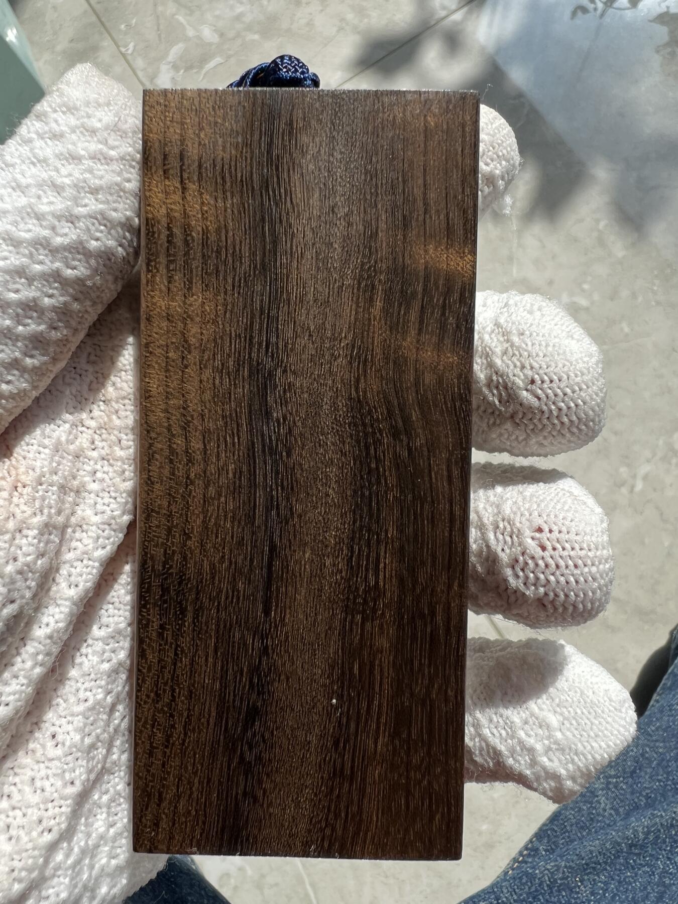 零元拍：NO53金丝楠平安无事牌，3D立体波纹。满水波香喷喷的小金砖，金光闪闪，101/44/18.5MM