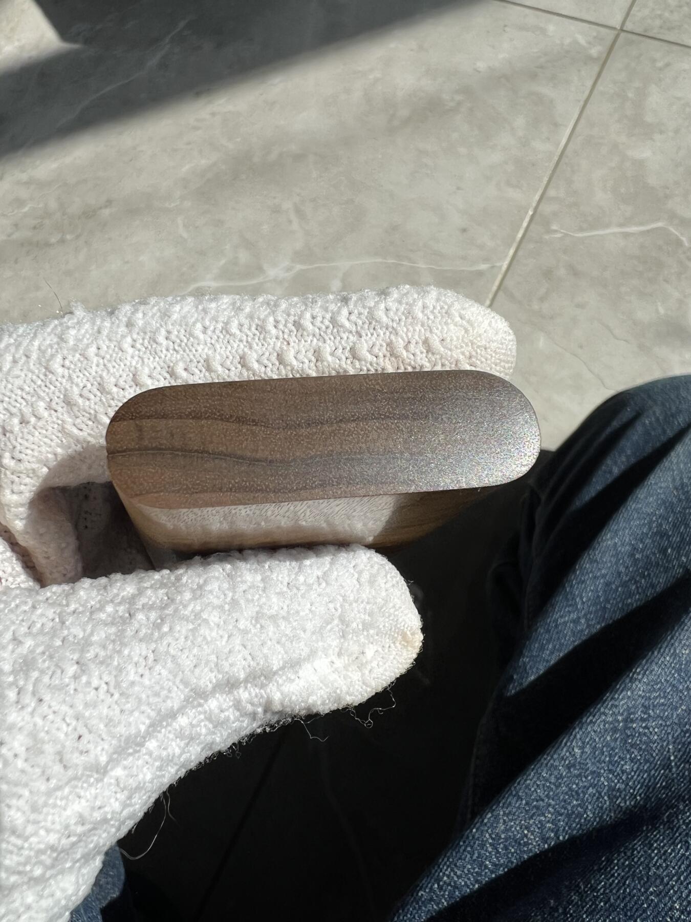 零元拍：NO58金丝楠平安无事牌，3D立体波纹。满水波香喷喷的小金砖，金光闪闪，87/47/14MM