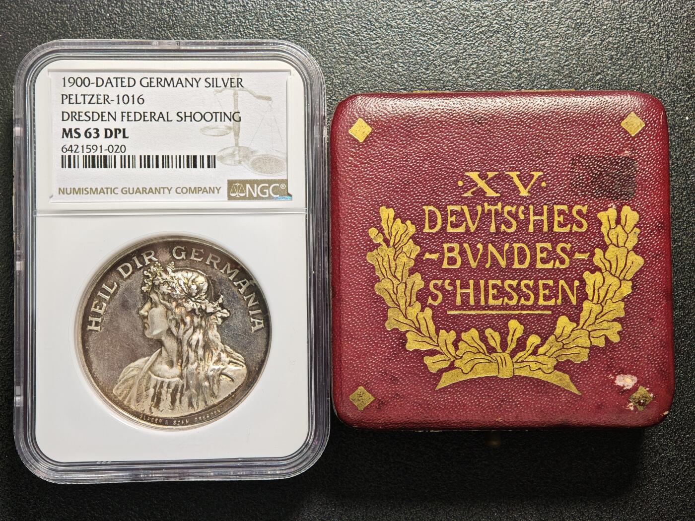 【德藏】世界币章拍卖第168期（拍品征集中~欢迎藏友联系） 1900年 德国德累斯顿联邦射击节高浮雕女神类镜面纪念银章 NGC MS63DPL 原盒 稀少品种！