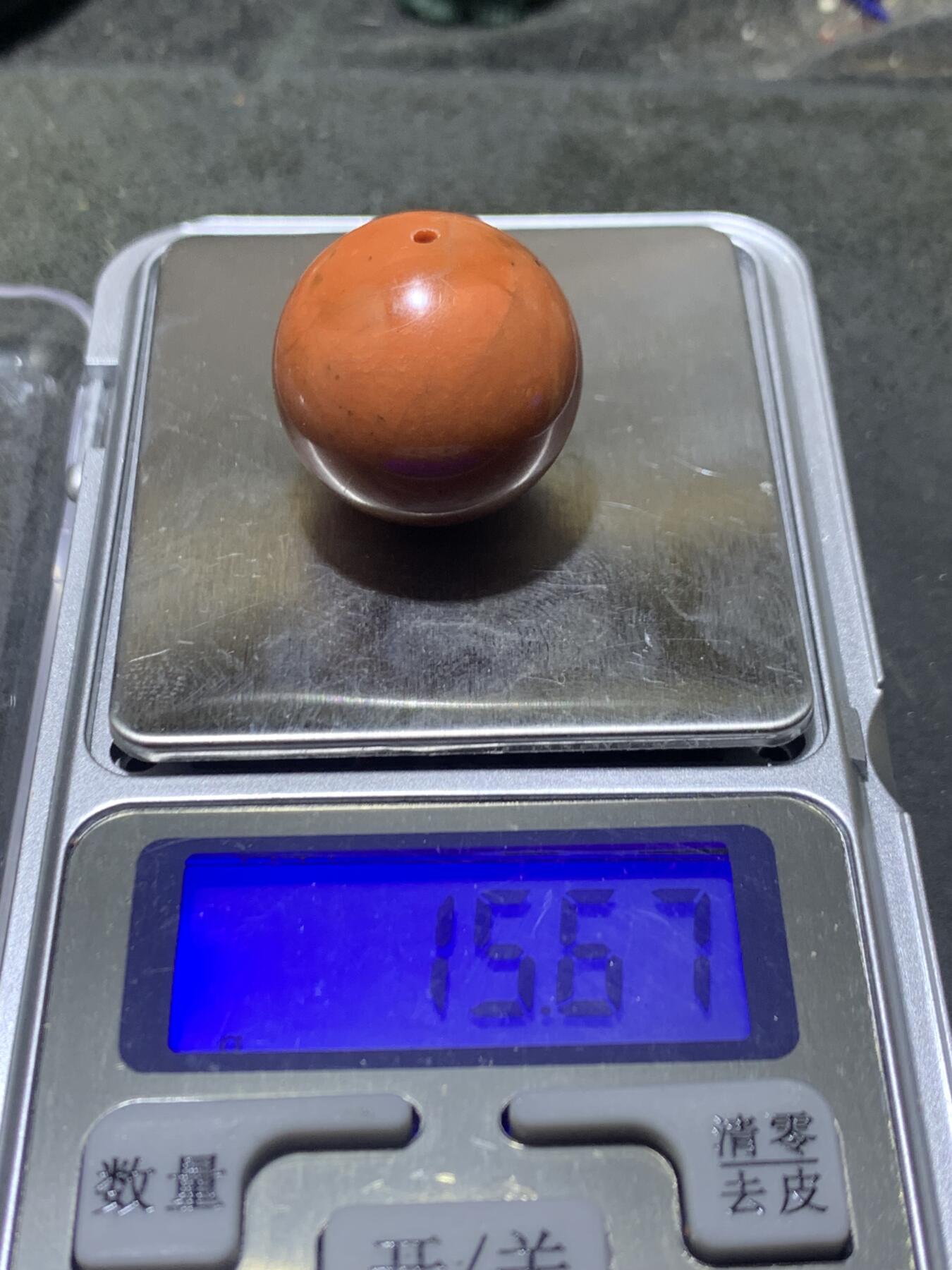 南红玛瑙柿子红大圆珠一颗，