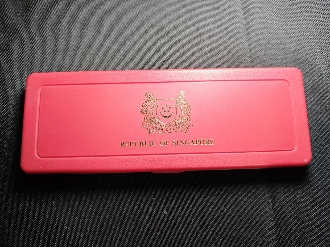 KK钱币收藏小铺   套币专场 2月预留时间 周末发货  1987新加坡生肖兔主题 大小面值清年一套 含少见1元