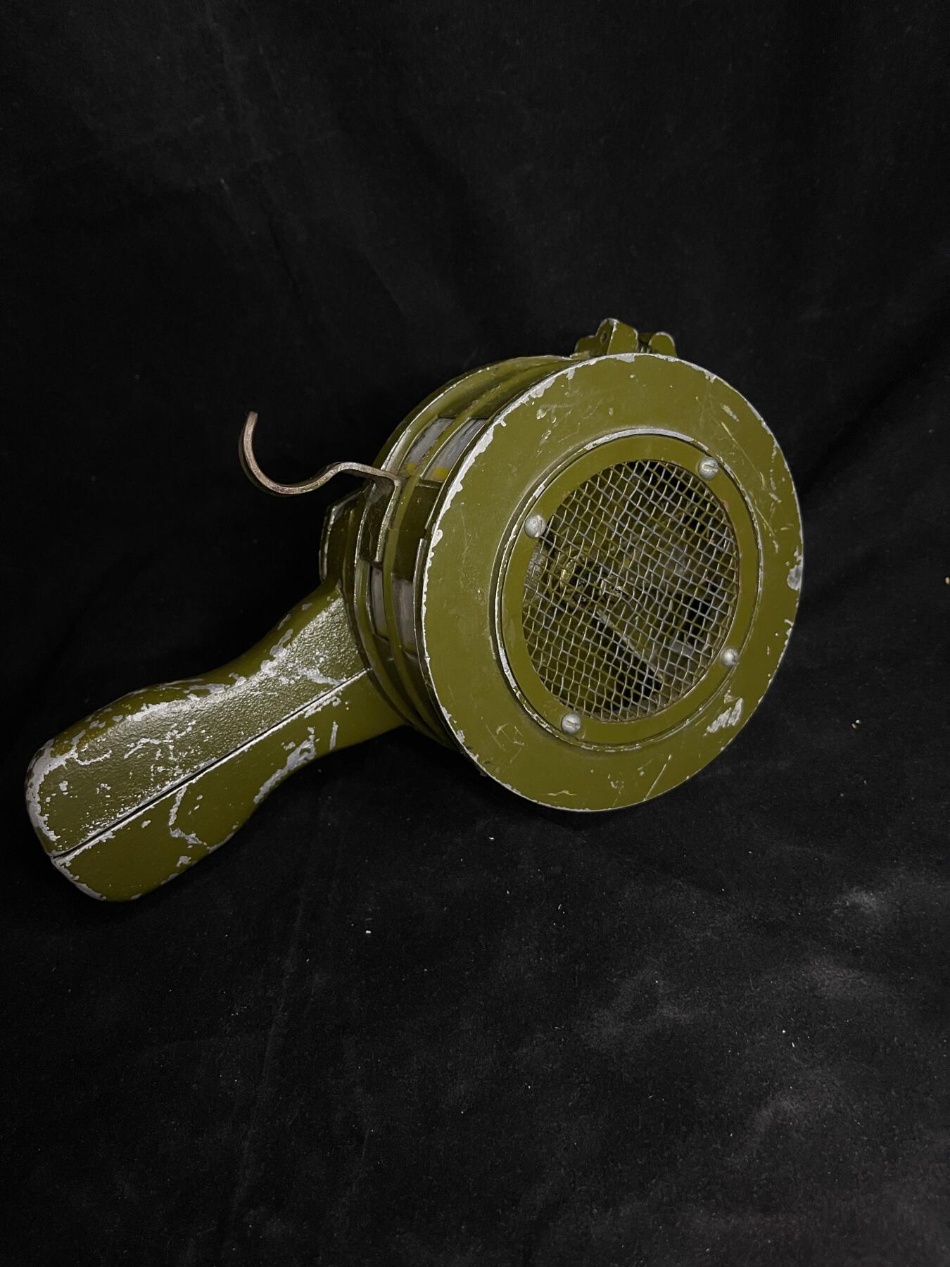 红藏专场 六七十年代军用防空警报器能正常使用