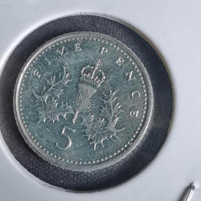 沼泽如烟--第1027场 - 英国2000年5便士