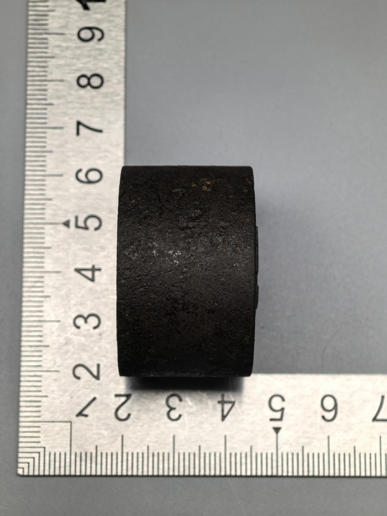 小驴勋章奖章收藏3月21日周六晚六点拍卖（珍爱和平，收藏战争，铭记历史，勿忘国耻，忠党爱国。有偿代拍，送拍规则在简介最后，参拍须阅读规则后再参拍，关系到运费包装发货时效真假辨别等关键信息，拍卖时不再发原图，看大图店主微信码在拍卖店铺介绍里） 画家喜欢的那个符号徽章的原模具，最后两图为实例，半斤重