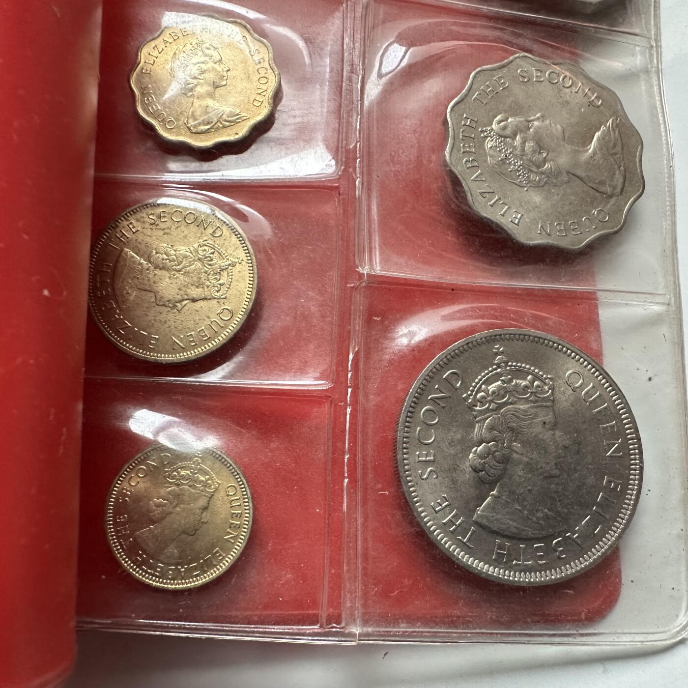 🌹外币初藏🌹🐯2026年第32场   每周二四六晚8️⃣点 接代拍  香港汇丰银行红本流通硬币套装  均为原光品相 保存完好